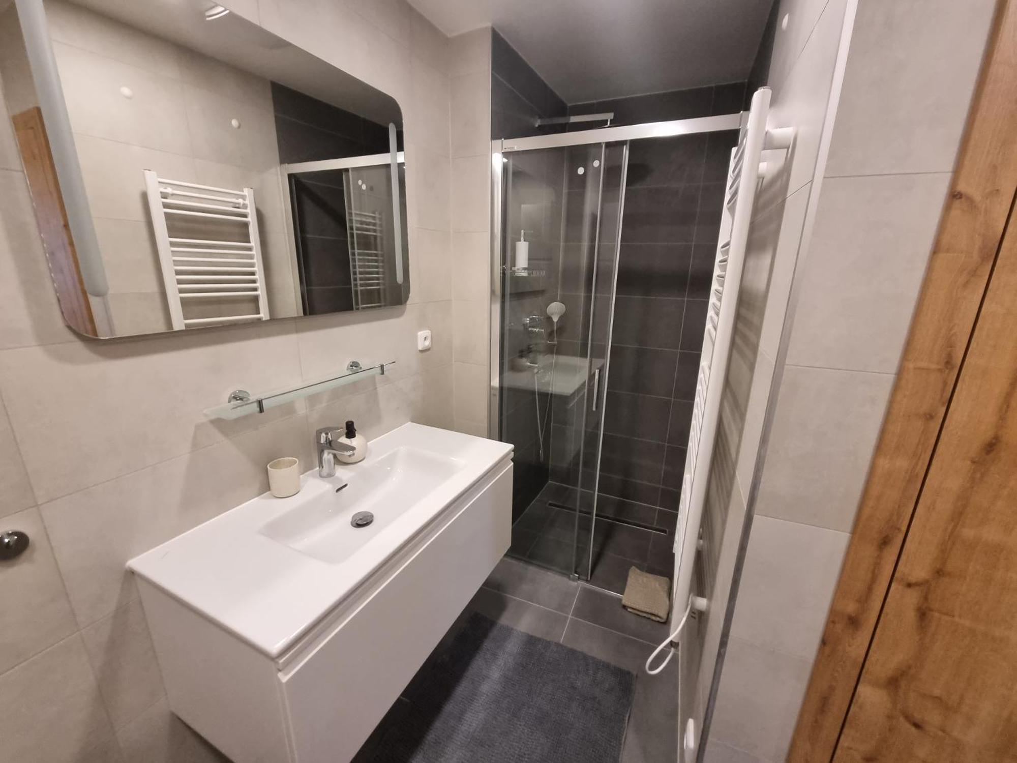 Velky Byt 3+Kk Klicperova, 2 Loznice Hradec Králové Extérieur photo